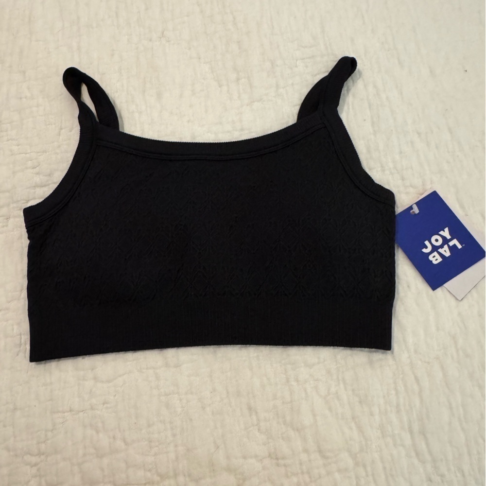 JoyLab Sports Bra Seamless. NEW WITH TAGS size Med Very navy